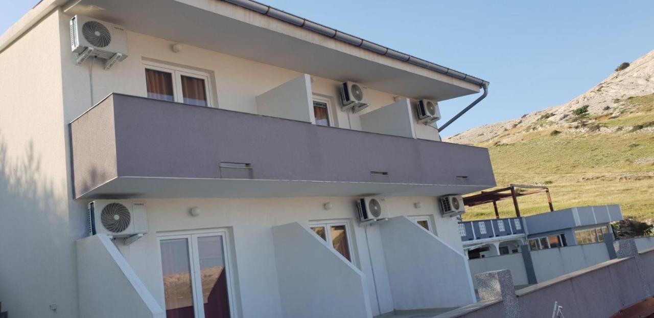 Kuca Pecine Panzió Metajna Kültér fotó